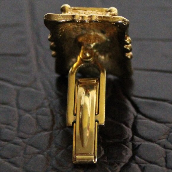 1970s Gold Tone Cuff Links Ornate Baroque Revival Style Vintage - Picture 8 of 8